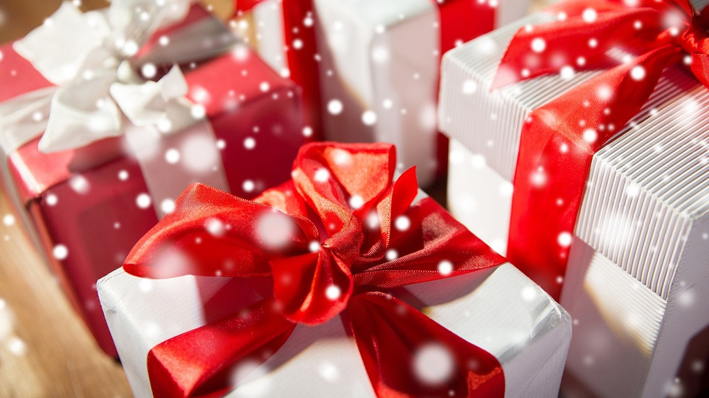 Что подарить на Новый Год 2019? Подборка новогодних подарков до 2000 рублей